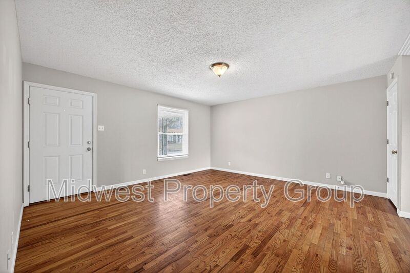 2224 Millvalley Dr - Photo 7 of 27