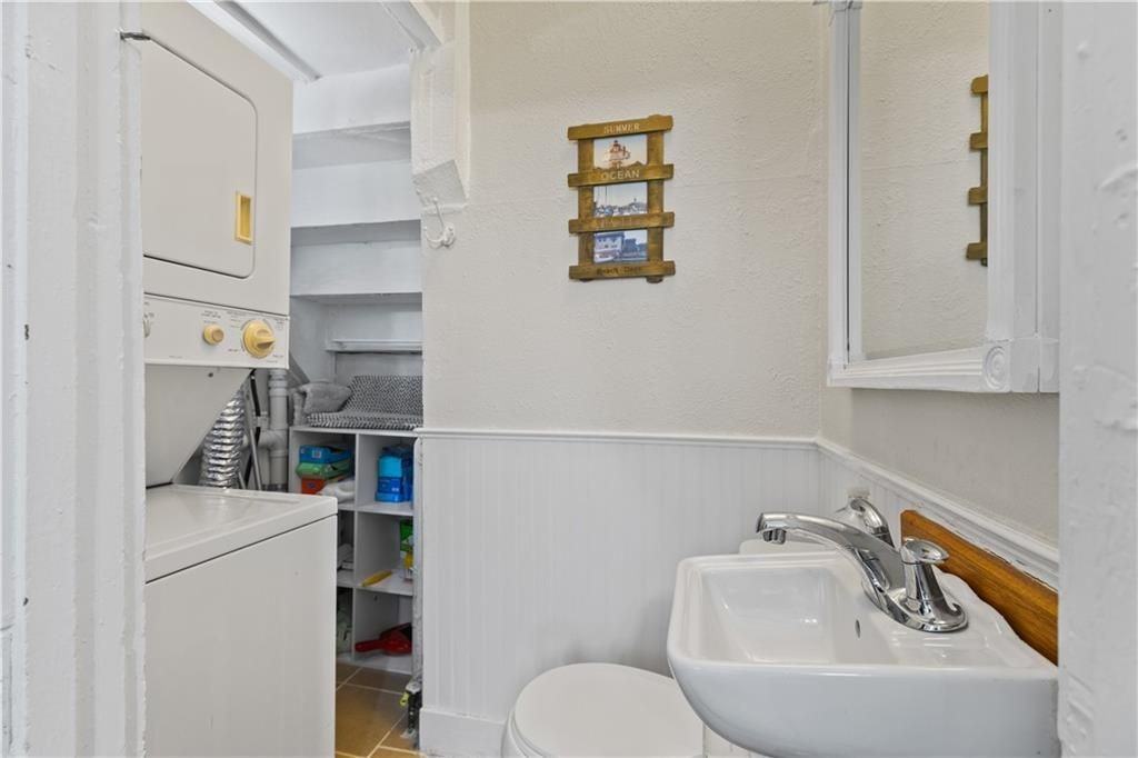 16 Dean Ave ##2 - Photo 6 of 21