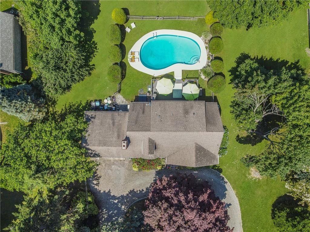 569 Turner Rd - Photo 3 of 50