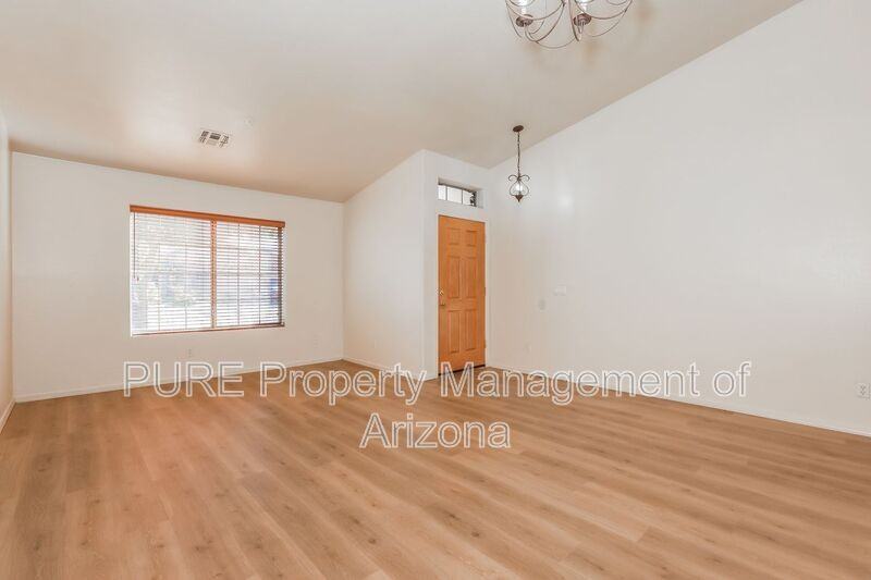 10042 E Pantera Ave - Photo 3 of 25