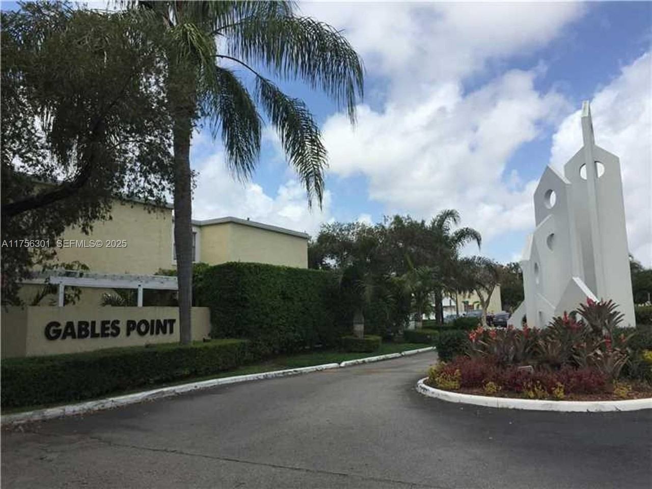 4560 Southwest 68th Court Circle #4 - Photo 2 of 25