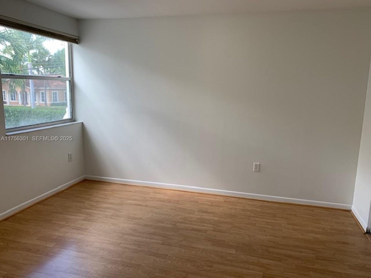 4560 Southwest 68th Court Circle #4 - Photo 5 of 25