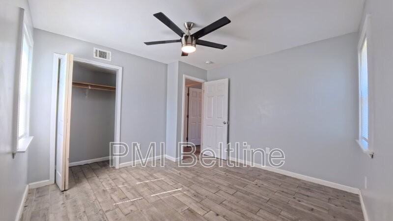 1408 Lyle Ave #A - Photo 7 of 21