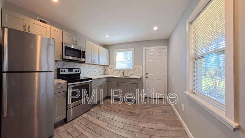 1408 Lyle Ave #A