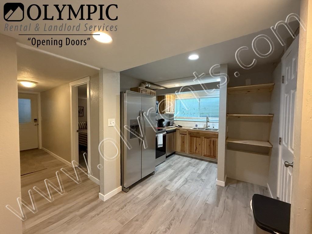 5819 Boulevard Extension Rd Se - Photo 4 of 20