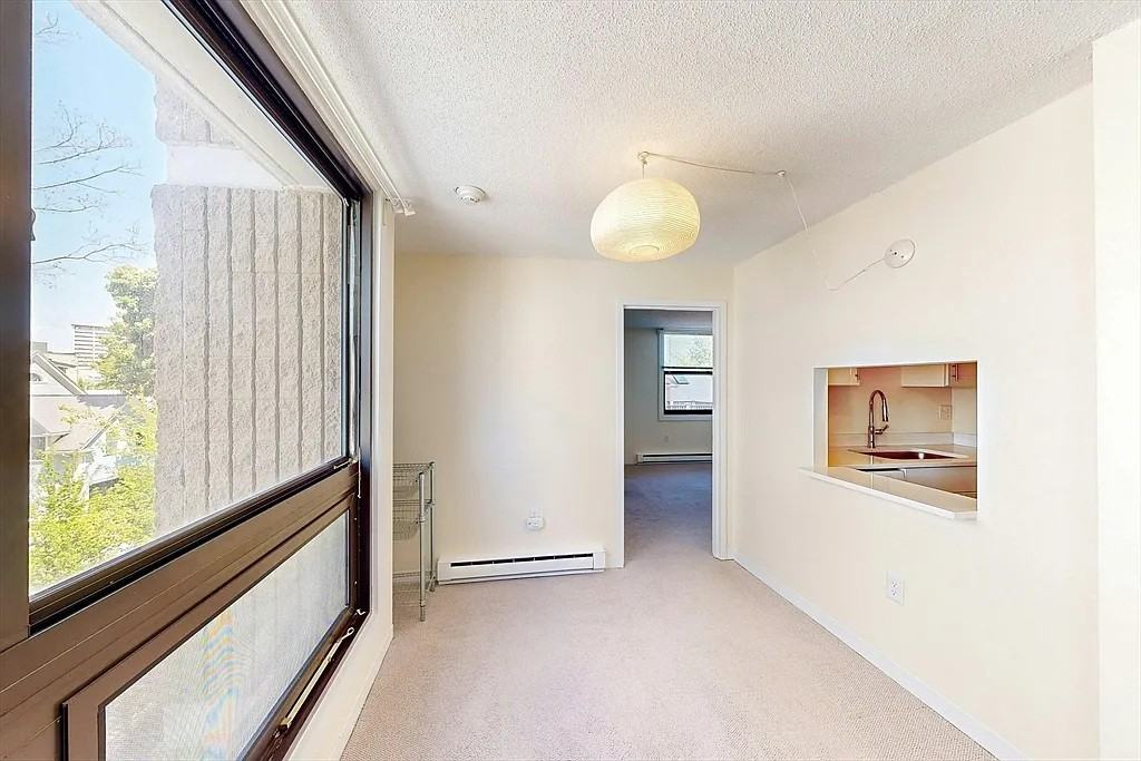 45 Trowbridge St #3C - Photo 4 of 12