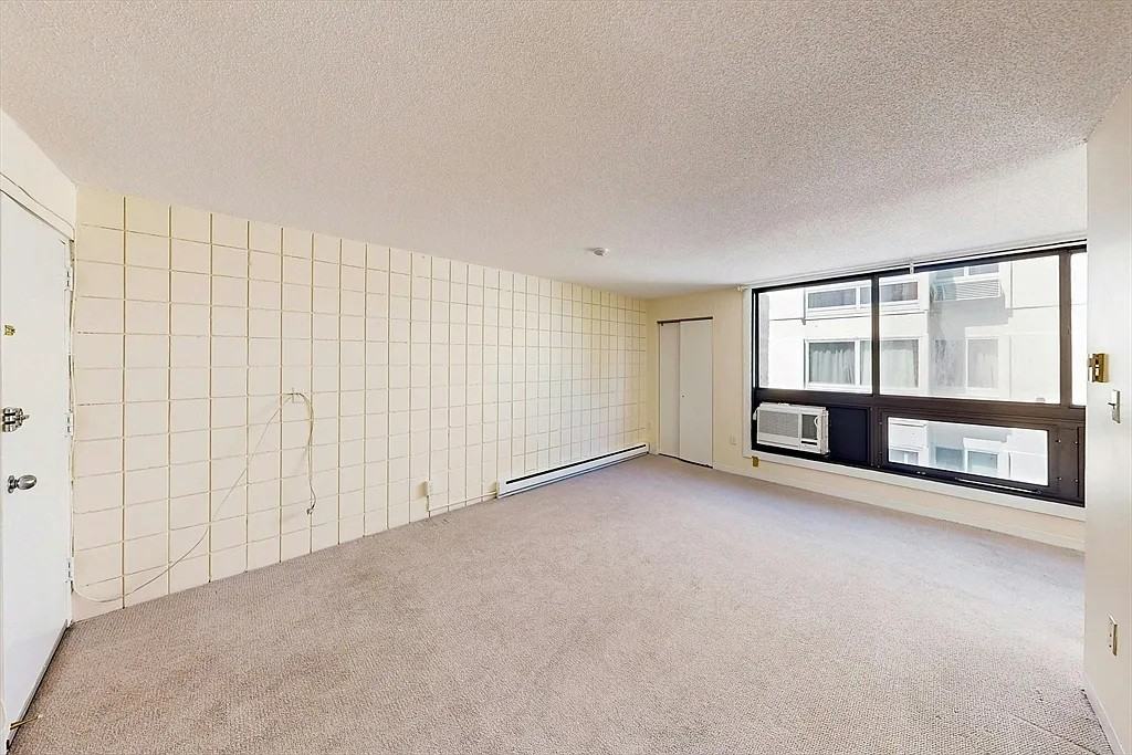 45 Trowbridge St #3C - Photo 5 of 12