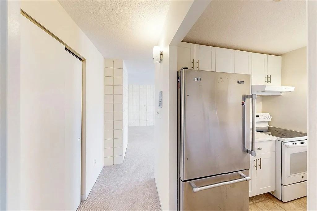 45 Trowbridge St #3C - Photo 6 of 12