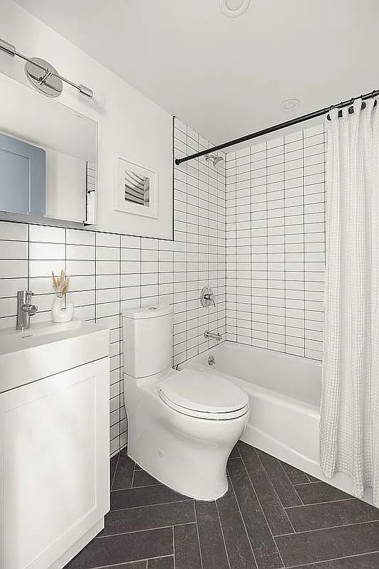 111 Nelson St - Photo 3 of 7