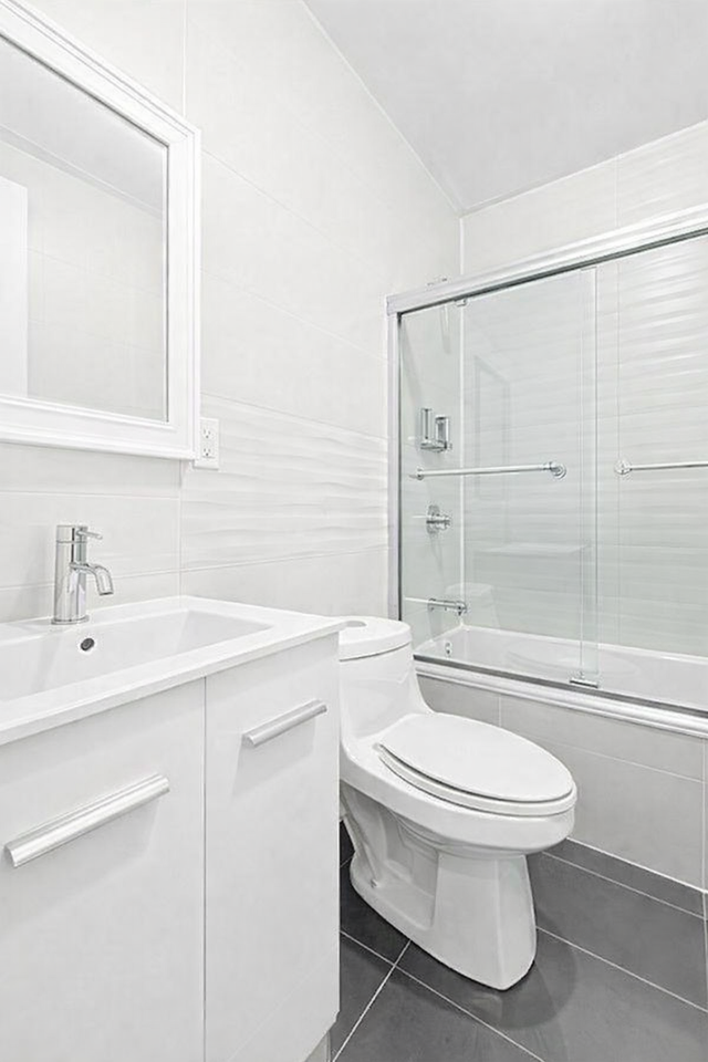 29 Melrose St - Photo 4 of 4