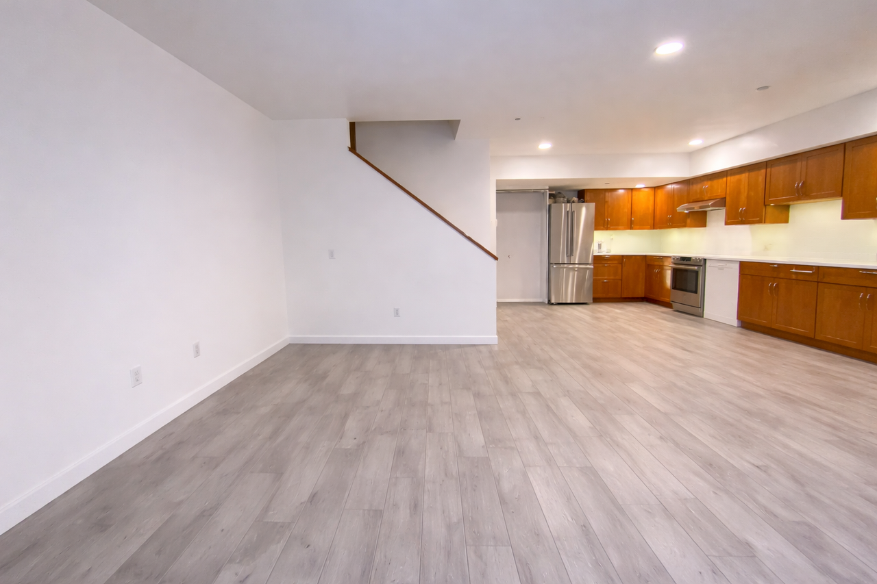 100 Midland Ave - Photo 5 of 5