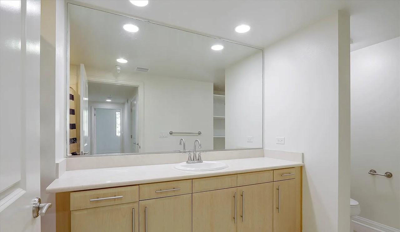 46 W Julian St #H - Photo 5 of 11