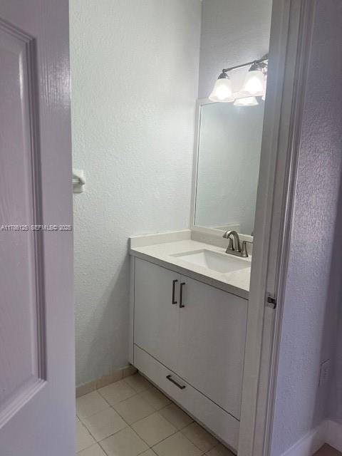 120 East 5th Street #8 - Photo 3 of 33