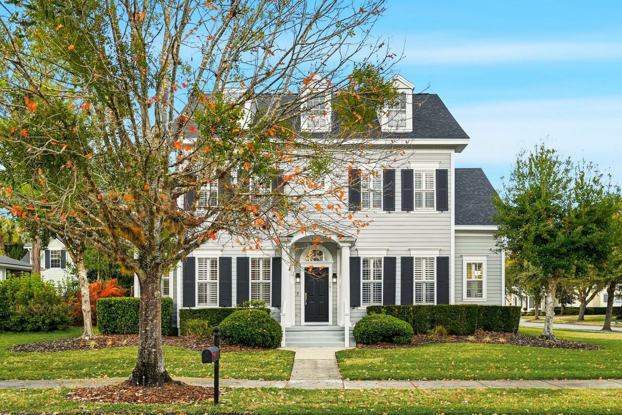 701 Eagle Woods Trl - Photo 2 of 50