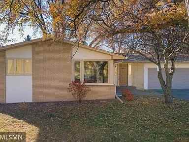 1803 10th St Nw #NA - Photo 4 of 28