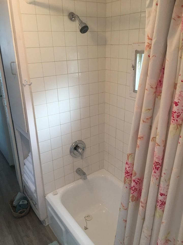 9037 Mann Ln #NA - Photo 7 of 10