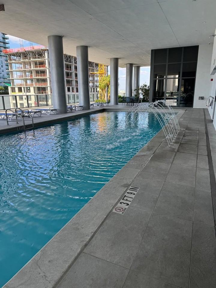 1600 Northeast 1st Avenue #2717 - Photo 4 of 31