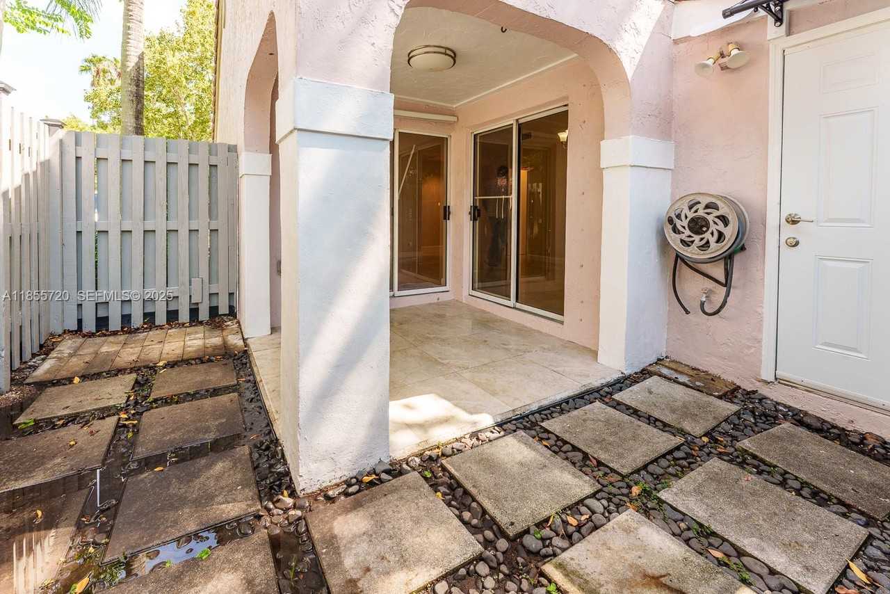 1462 Springside Drive - Photo 6 of 19