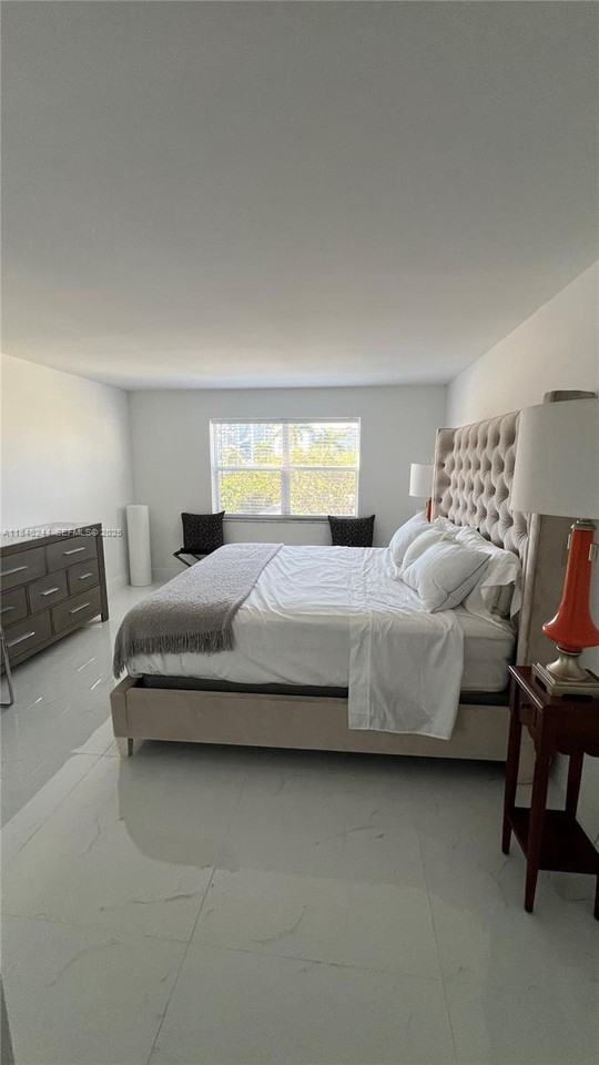 619 Orton Avenue #405 - Photo 3 of 34