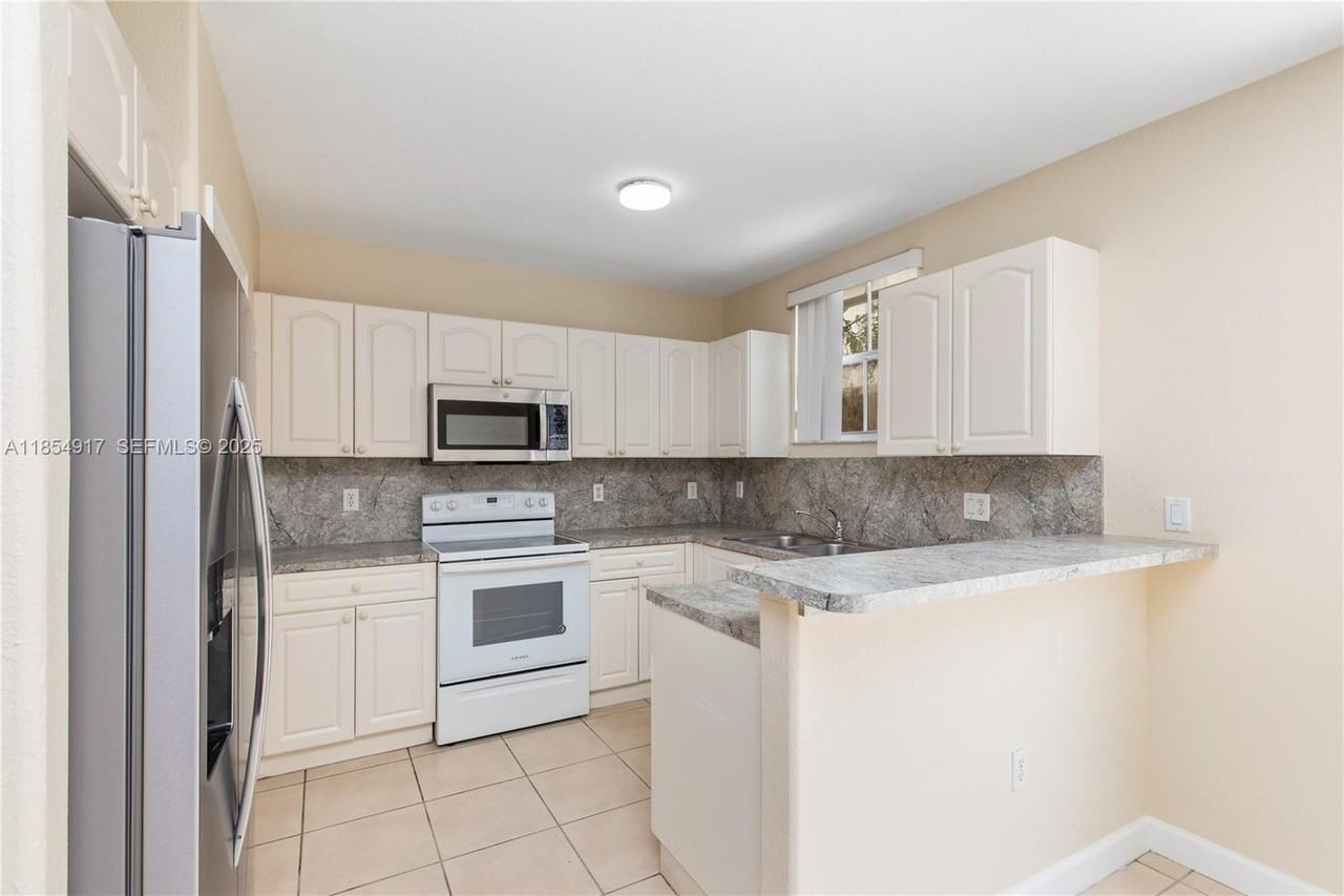 8073 West 36th Avenue #2 - Photo 7 of 33