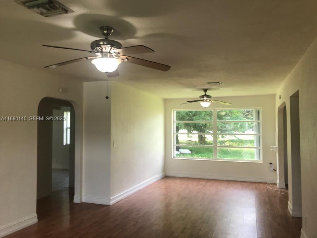 2830 Monroe Street - Photo 3 of 12