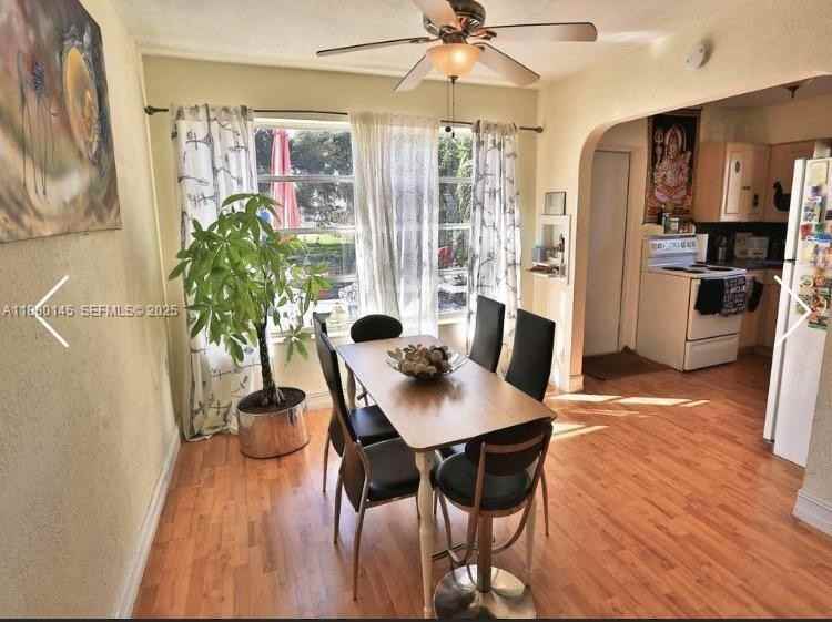 2830 Monroe Street - Photo 5 of 12