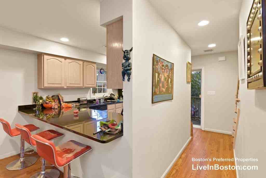 217 Parker Hill Ave - Photo 4 of 15