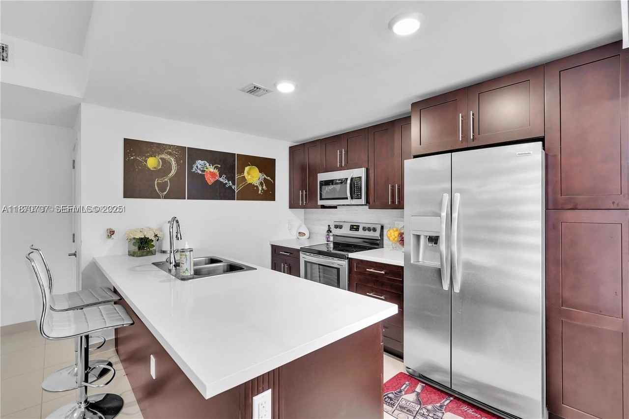 25807 Southwest 139th Court #25807 - Photo 2 of 34