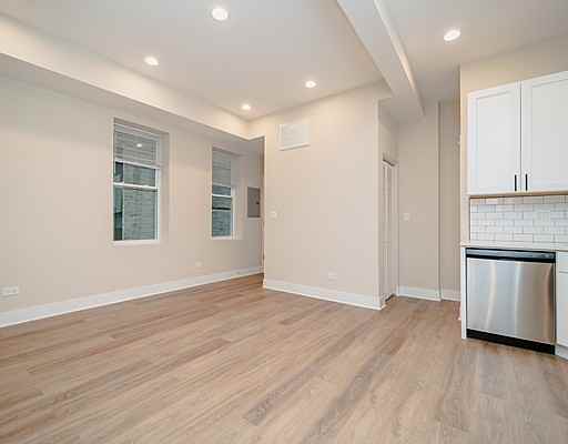 1314 N Bosworth Ave #1F - Photo 5 of 6