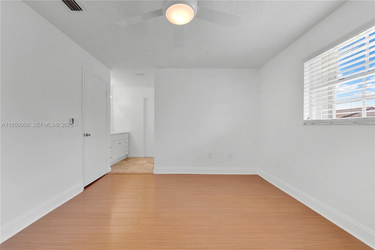 13561 Southwest 62nd Street #169 - Photo 6 of 31