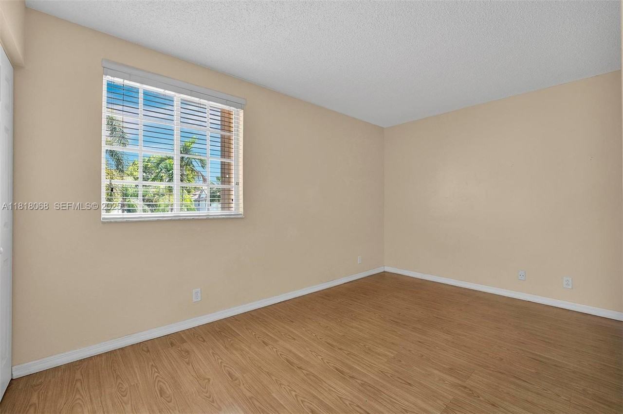 3905 San Simeon Lane - Photo 7 of 48