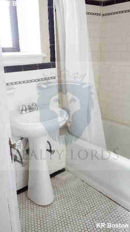 Fellsway W #6 - Photo 5 of 16