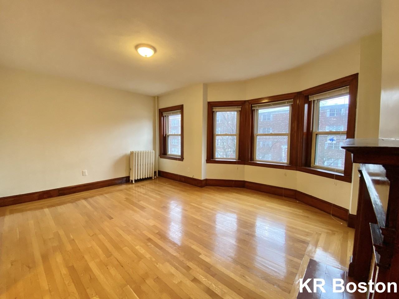 Summer & Central #22 - Photo 2 of 30