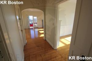 featured image of Summer & Central #4P