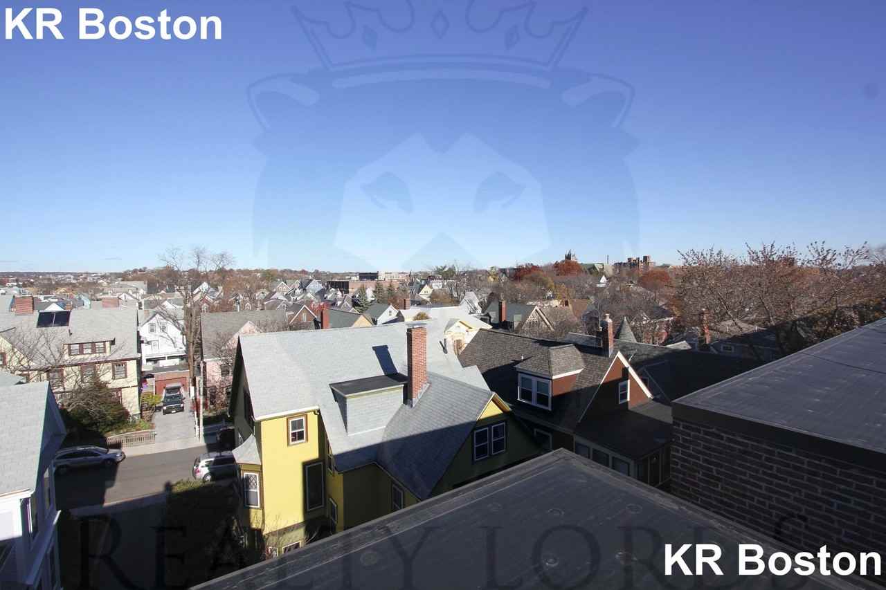 Summer & Central #4P - Photo 6 of 29