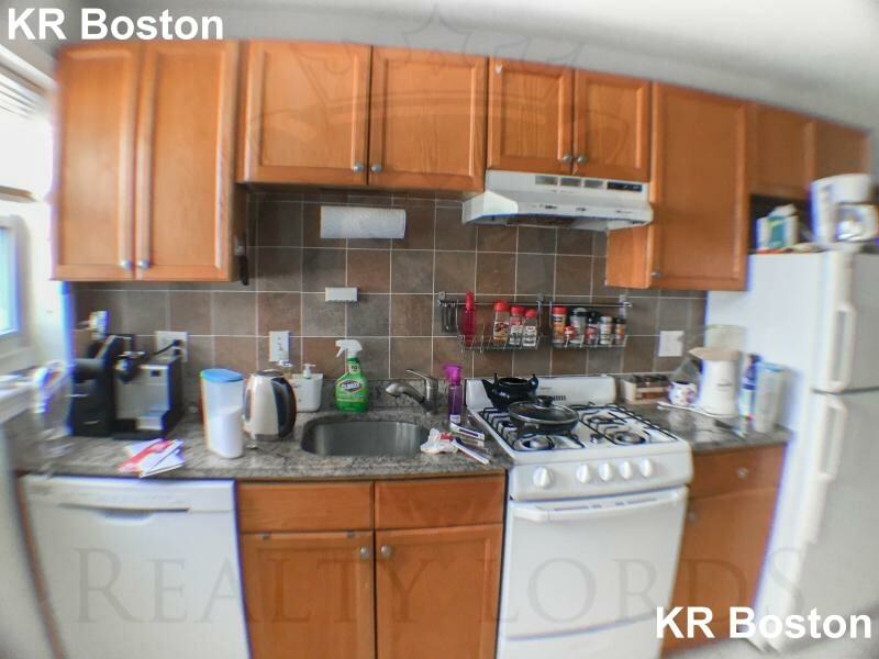 President Ter. & Gardner St. #1 - Photo 3 of 13