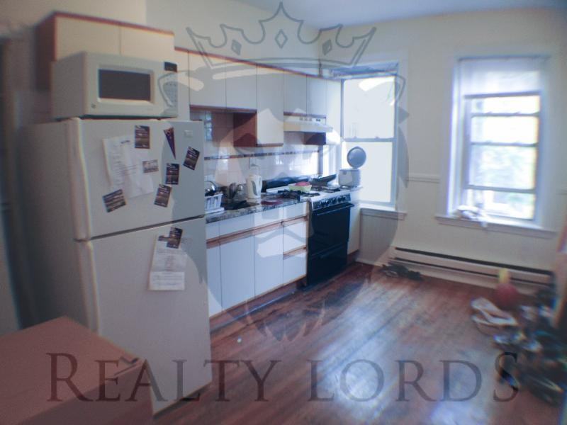 Harvard Ave. & Harvard Terrace #4 - Photo 4 of 11