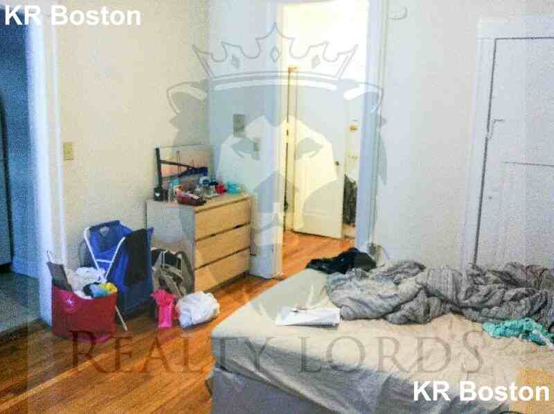 Saint Stephen St. & Opera Place #22 - Photo 2 of 14