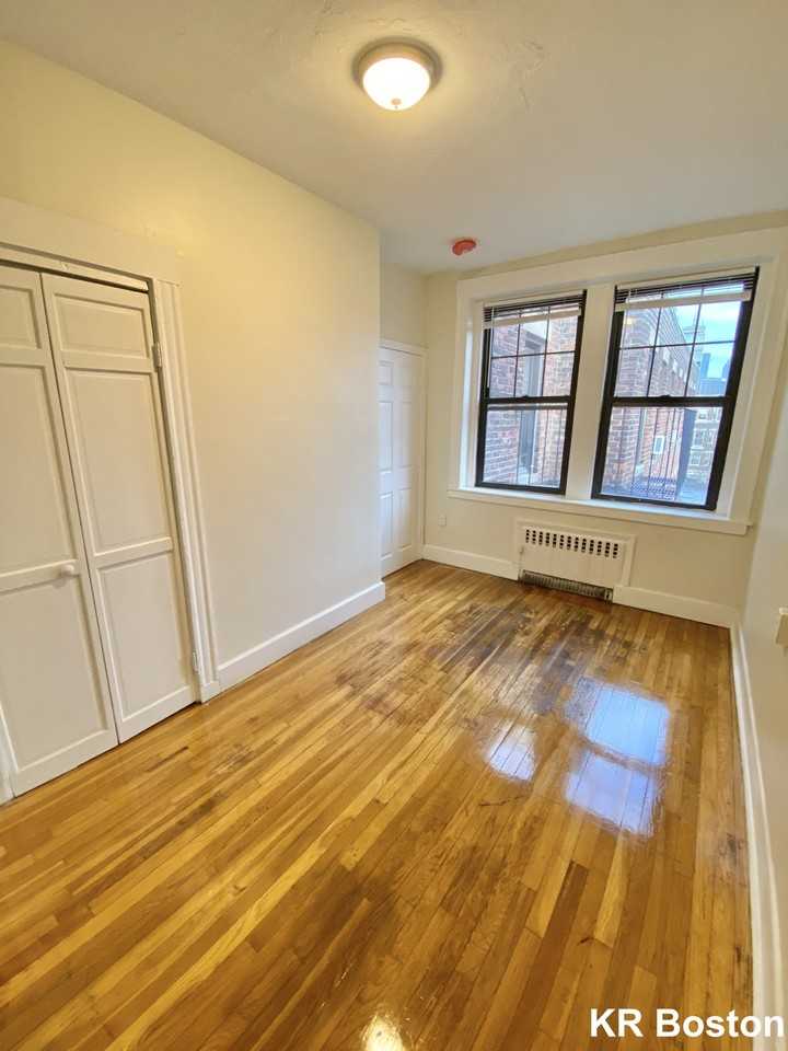 Queensberry St. & Jersey St. #17 - Photo 2 of 30