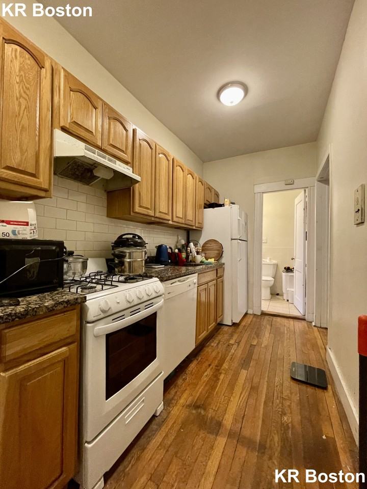 Queensberry St. & Jersey Street #2 - Photo 3 of 22