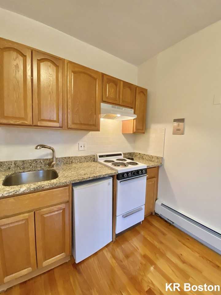 Wait St. & Huntington Ave #301 - Photo 2 of 6