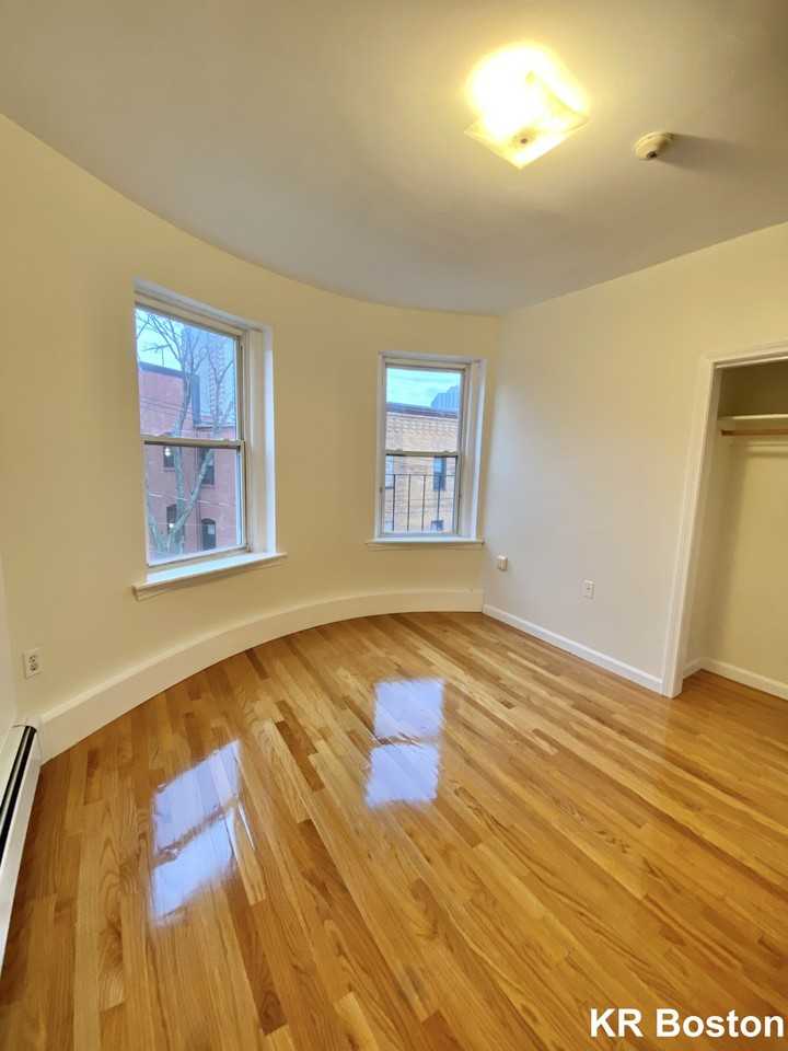 Wait St. & Huntington Ave #301 - Photo 5 of 6