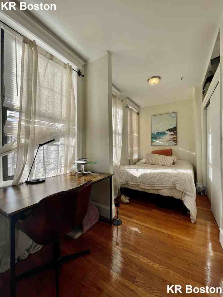 Queensberry St. & Jersey St. #20 - Photo 4 of 40