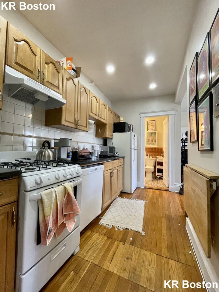 Queensberry St. & Jersey Street #17 - Photo 4 of 26