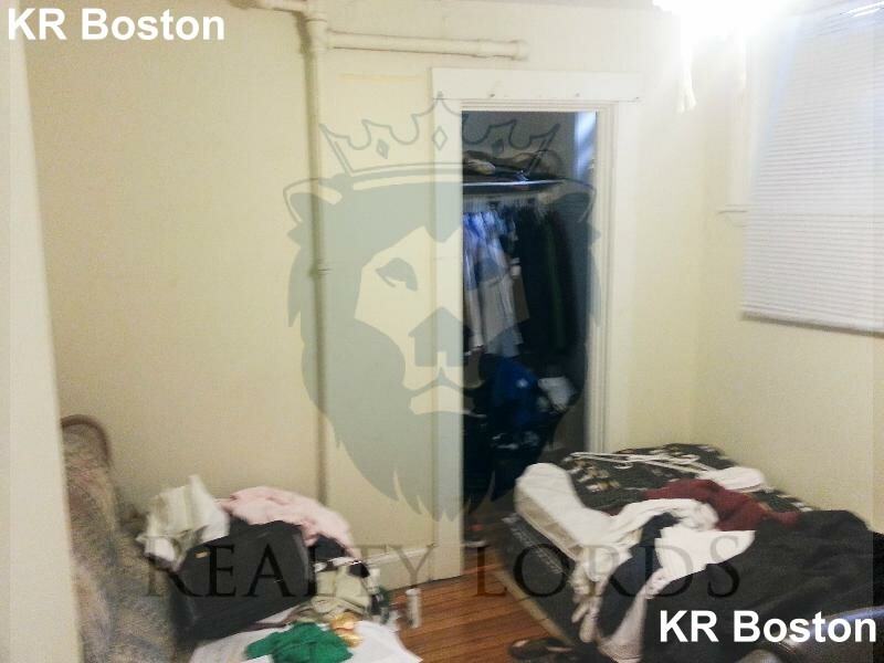 Commonwealth Ave. & Kelton St #20 - Photo 3 of 11