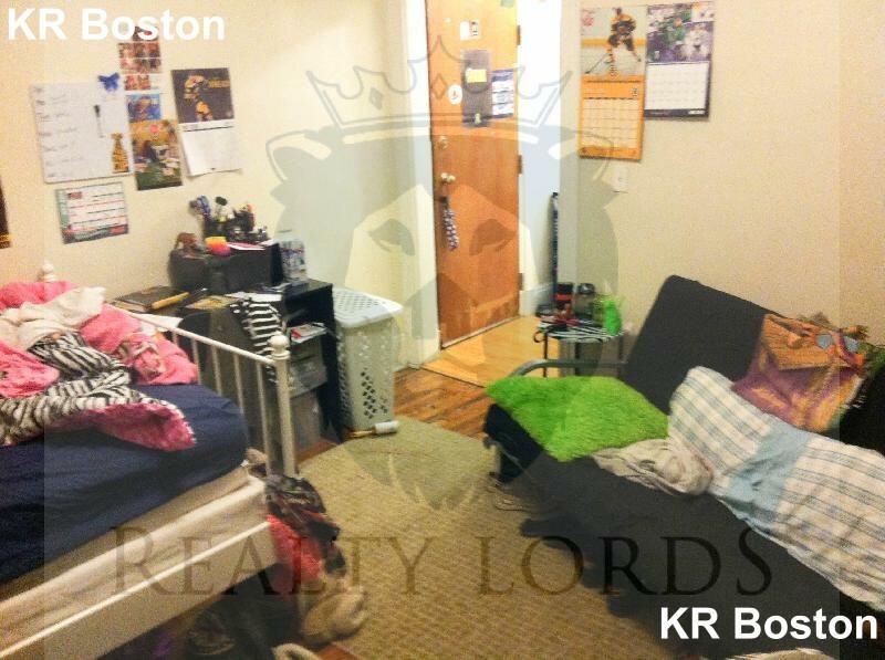 Saint Stephen St. & Opera Place #3 - Photo 2 of 16