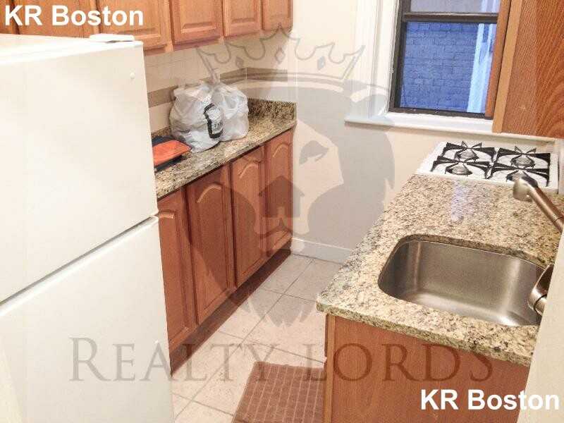 Saint Stephen St. & Opera Place #3 - Photo 5 of 16