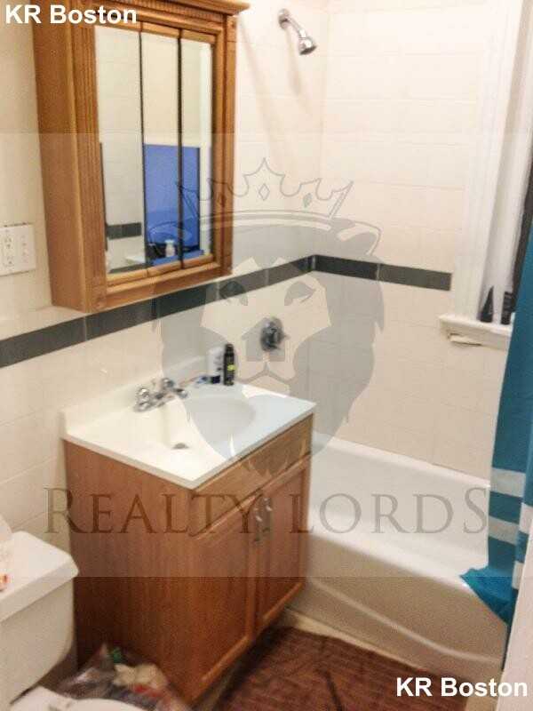 Saint Stephen St. & Opera Place #3 - Photo 6 of 16