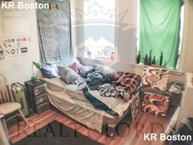 Gordon St. & Commonwealth Ave. #11 - Photo 1 of 1