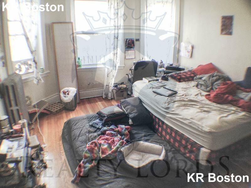 Gordon St. & Commonwealth Ave. #11 - Photo 2 of 13